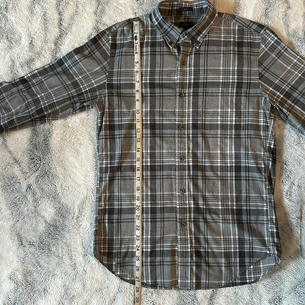 J. Crew plaid slim fit casual button down long sleeve shirt